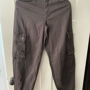 Women’s Cargo Pants - Gray